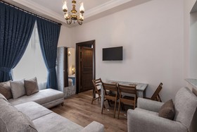 Element Garden Hotel