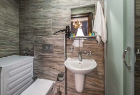 Element Garden Hotel