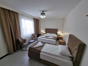Elite Park Hotel & Suites