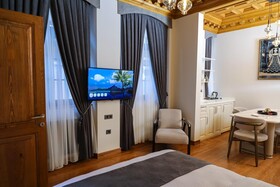 Elmira Pera Hotel Spa