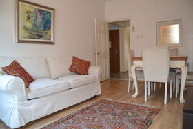 Emirhan Guest House