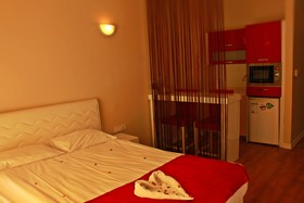 Expoist Hotel