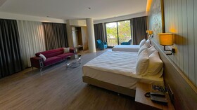 Ezkar Hotel