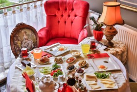 Faik Pasha Hotel