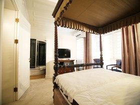 Faik Pasha Hotel