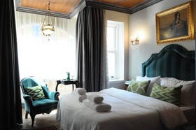 Faik Pasha Hotel