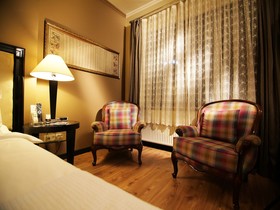 Faik Pasha Hotel