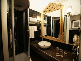 Faik Pasha Hotel