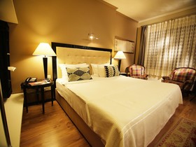 Faik Pasha Hotel