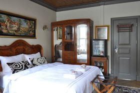 Faik Pasha Hotel