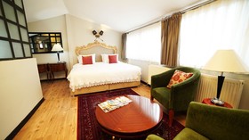 Faik Pasha Hotel
