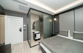Fama Karakoy