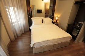 Ferman Pera Hotel