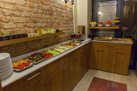 Fide Hotel