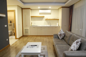 Fly Suites