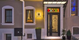 Four Doors Hotel