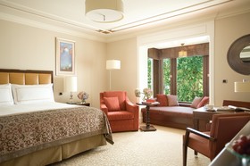 Four Seasons Hotel Istanbul At The Bosphorus