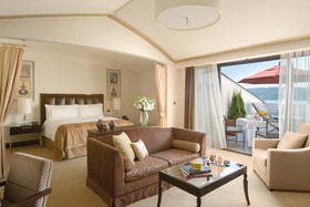 Four Seasons Hotel Istanbul At The Bosphorus