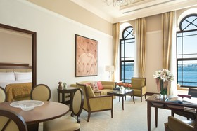 Four Seasons Hotel Istanbul At The Bosphorus