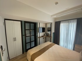 Fragments Hotel
