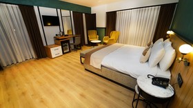 Fragments Hotel