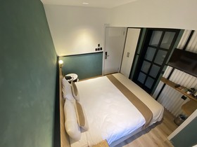 Fragments Hotel