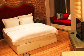 Frida Suites And Aparts