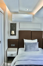 Frt Airport Hotel