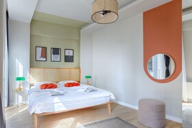 Galata Abraham by NewInn