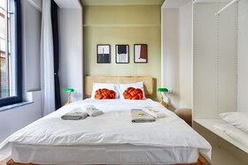 Galata Abraham by NewInn