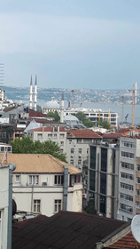 Galata Waterfall Apartment