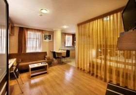 Gallery Residence