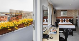 Gallery Residence