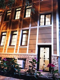 Galley Hotel