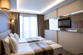 GK Regency Suites