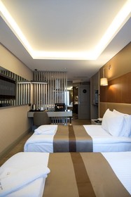 GK Regency Suites