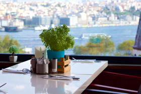 Glamour Hotel