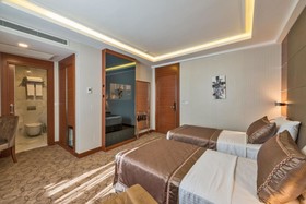 Glorious Hotel