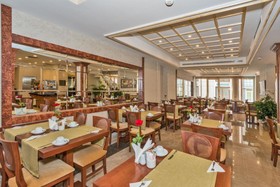 Glorious Hotel