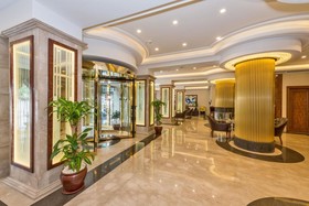 Glorious Hotel