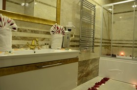 Gümüs Palas