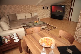 Gümüs Palas