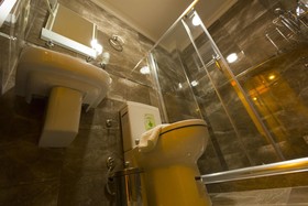 Oasis Suites Old City