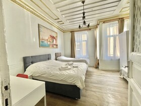 Golden Home