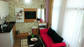 Golden House