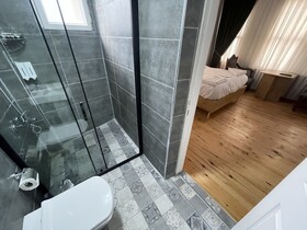 Golden Metro Boutique