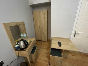 Golden Metro Boutique