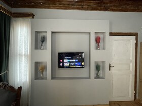 Golden Metro Boutique