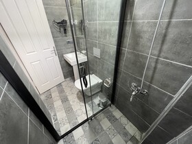 Golden Metro Boutique