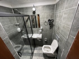 Golden Metro Boutique